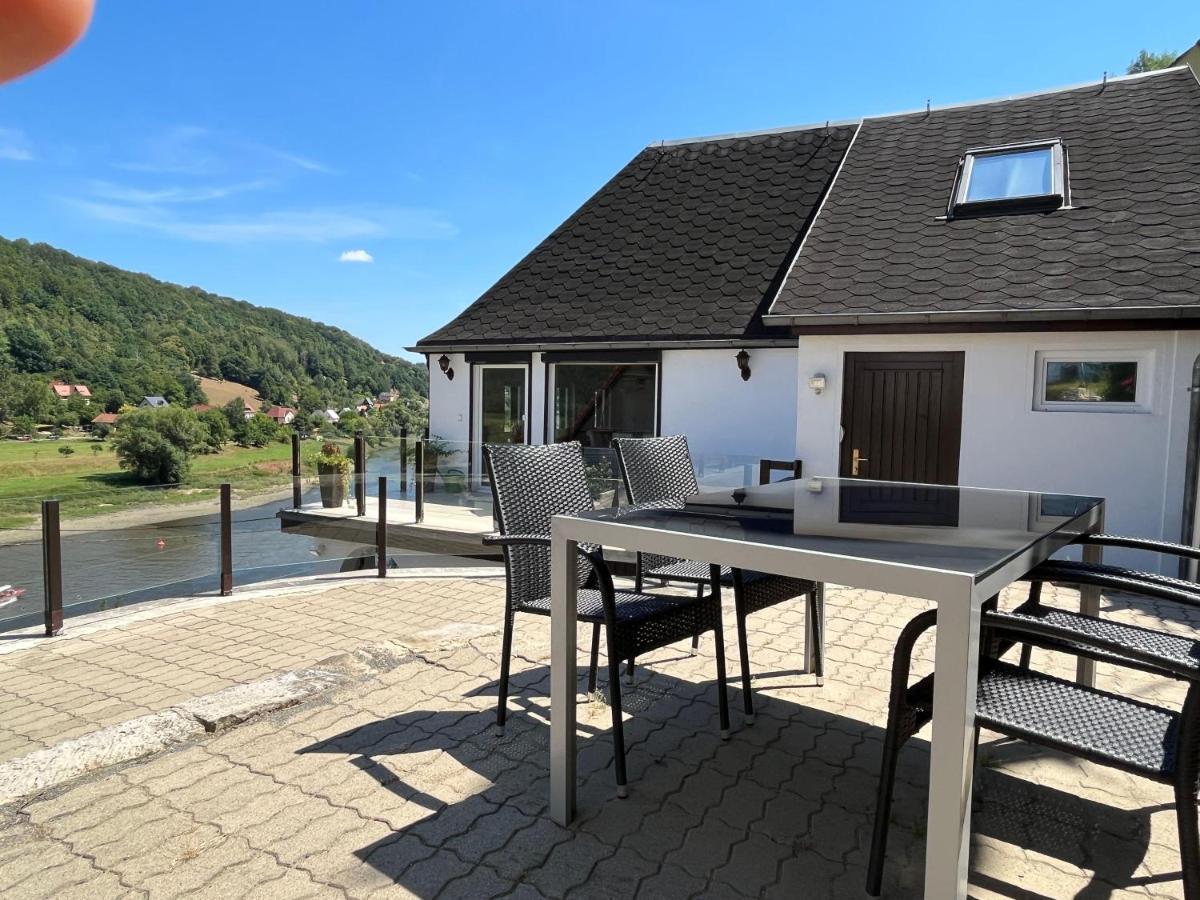 קוניגשטיין אן דר אלבה Saechsische-Schweiz-Ferienhaus-Wohnung-1-Mit-Elbblick-Sauna-Und-Kamin מראה חיצוני תמונה